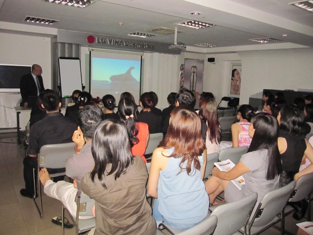 LG-VINA chúng ta là một gia đình (ngày 21-11-2012)